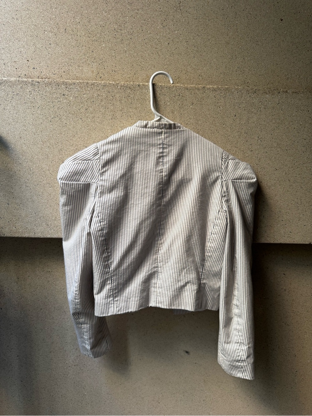 Zara White & Black Striped Cropped Blazer Jacket - Picture 2 of 3